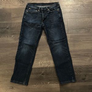 Levi’s dark blue jeans 34w/32L